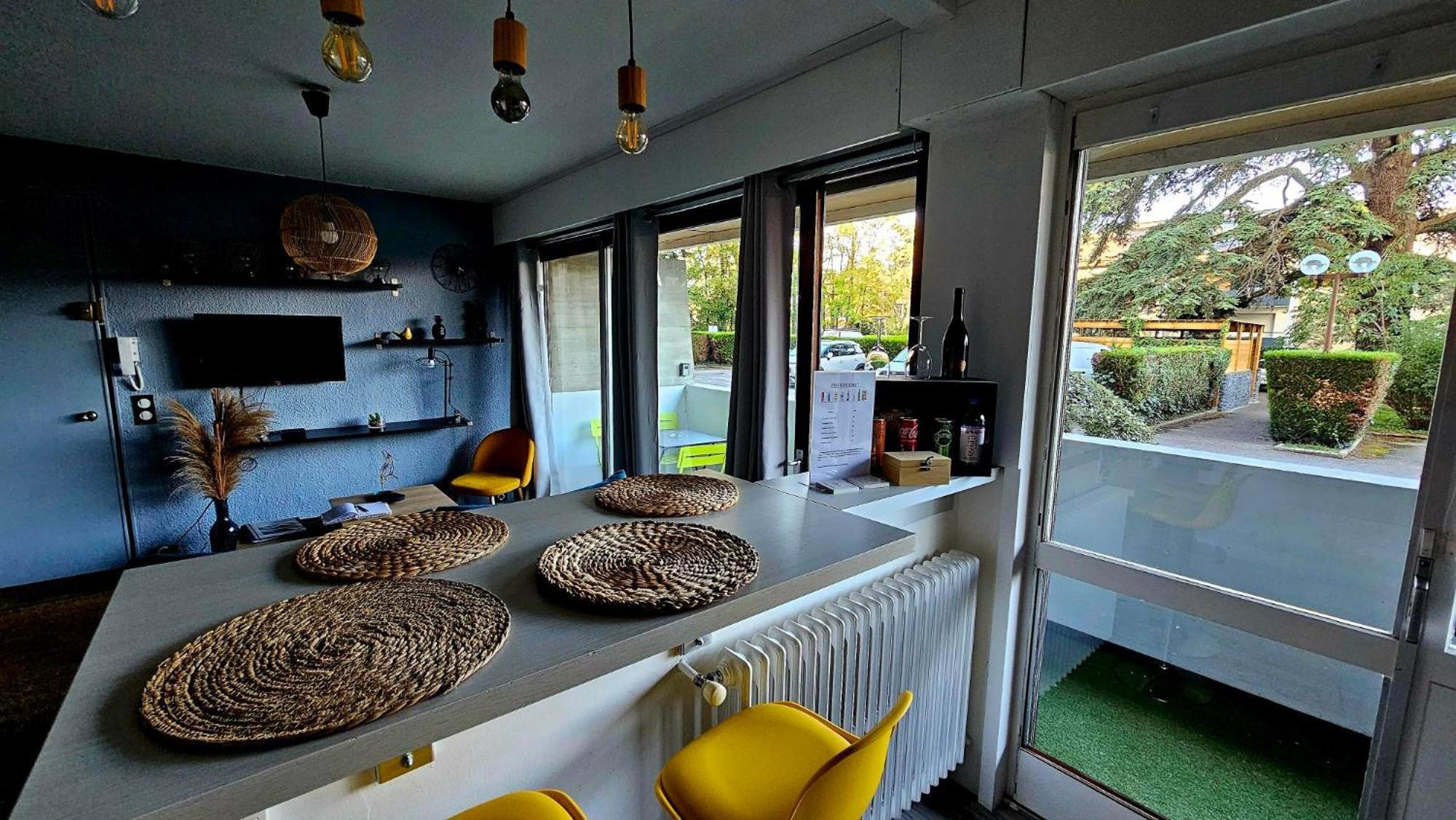 Le Kalloe Thonon-les-Bains Luaran gambar